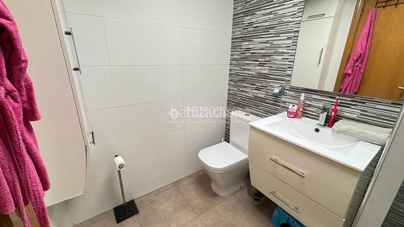 Foto 2a435e9e-f9dc-4e1c-8b00-2fb9e41de896. Pis amb aparcament a El Grau Valencia