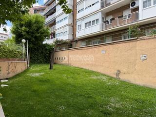 Pis  Tr.ª uría. Piso en venta en madrid