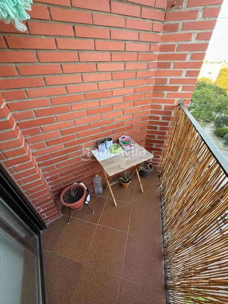 Foto 9f7179e1-dd3a-42b6-9093-aab8eb118d27. Pis amb calefacció piscina a Pinar del Rey Madrid