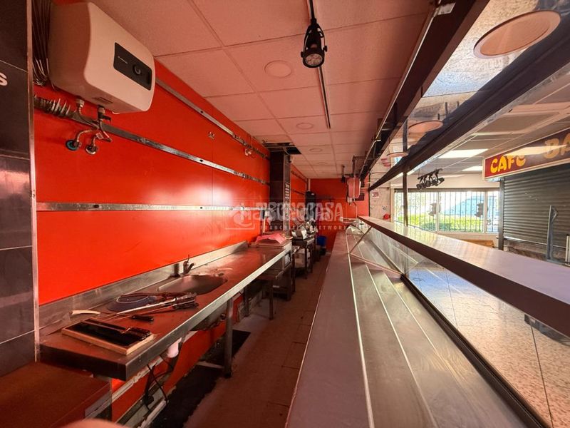 Foto ef24e5c6-58af-40ea-9cf6-32a0b0474491. Local comercial a Pinar del Rey Madrid