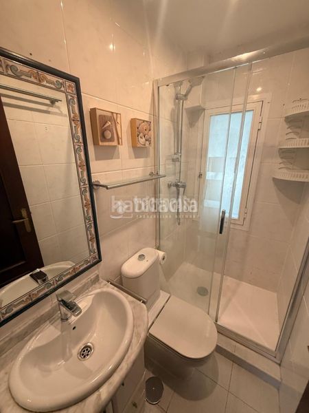 Foto 0ed0a4a6-d7df-4eda-b905-f1091a3977b2. Pis amb calefacció a Pinar del Rey Madrid