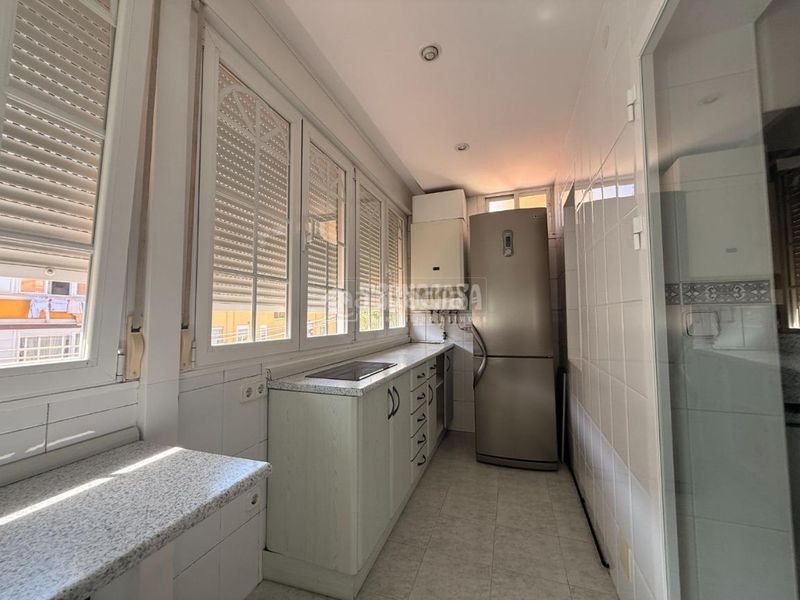 Foto c8f139e0-d783-4ca8-8851-95985ffb4ae2. Pis amb calefacció a Pinar del Rey Madrid