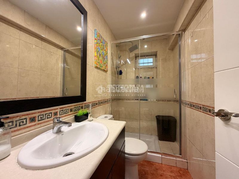 Foto 07d2bc7c-6e08-48c9-ac1a-242ce3ecb977. Piso  en venta en Pinar del Rey Madrid
