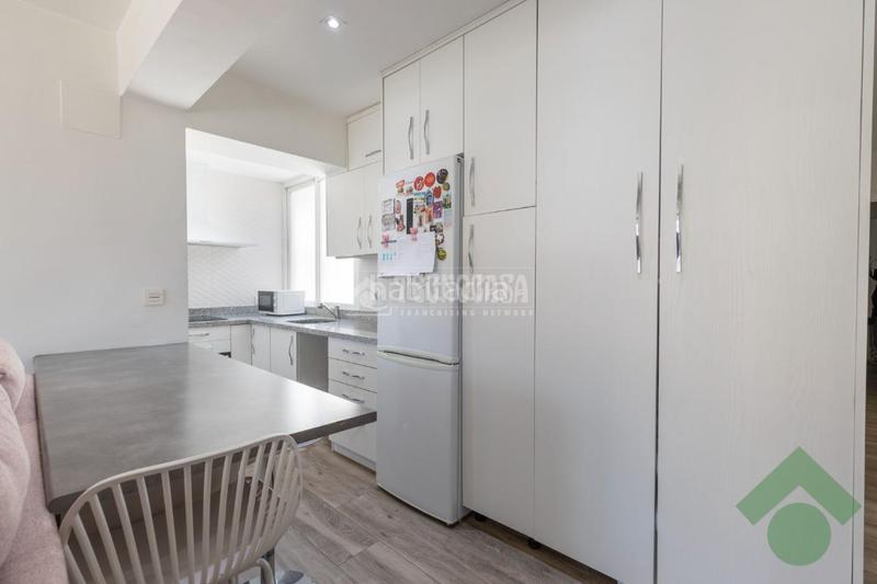 Foto 69894f81-5aa6-413d-b49c-392f708007bf. Piso  en venta en Barrio de Zaidín Granada