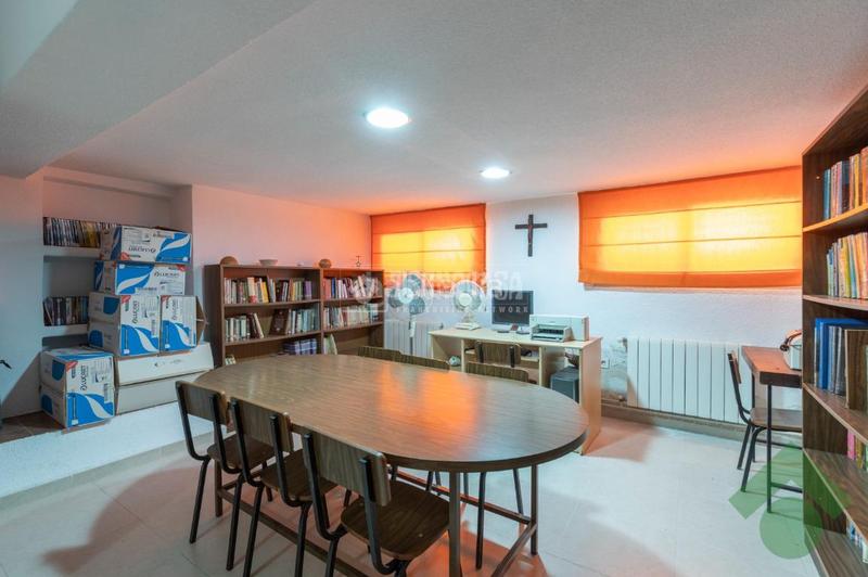 Foto 3c279cac-d6b0-4892-89c7-4d8da873ee1d. Casa  en venta en Barrio de Zaidín Granada