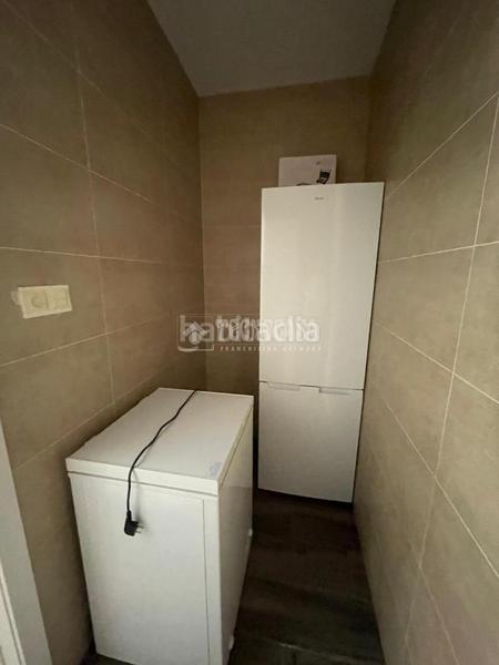 Foto 9c73e589-9246-4c44-bc1c-cac68830189f. Local comercial  en venta en Barrio de Zaidín Granada