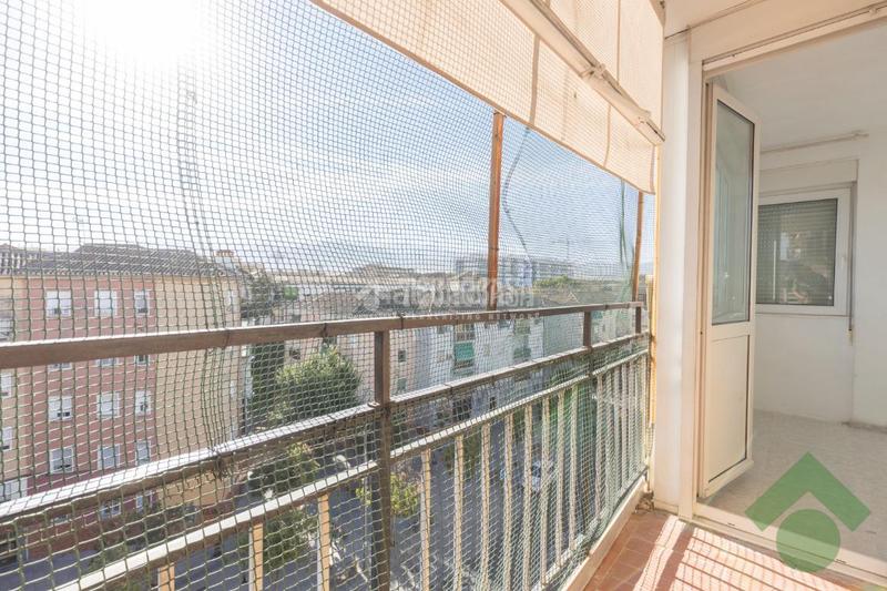 Foto 0a820e50-259e-491f-bf45-bb39efcd369b. Appartamento in Barrio de Zaidín Granada