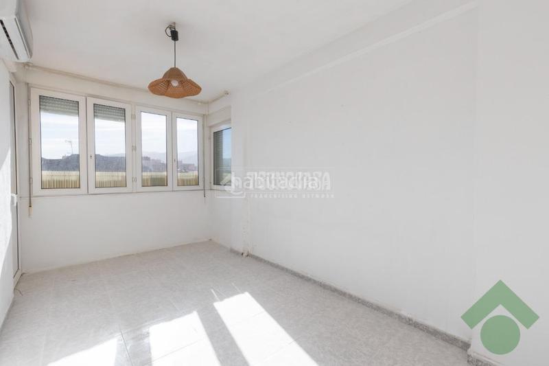 Foto c0387f94-1824-4fb6-a793-035a0f8c16c9. Appartamento in Barrio de Zaidín Granada