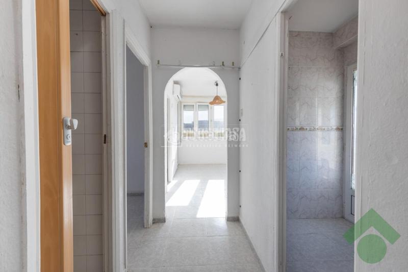 Foto fe166b3c-5d2e-4008-8a82-cd2bb2fd9dd0. Appartamento in Barrio de Zaidín Granada