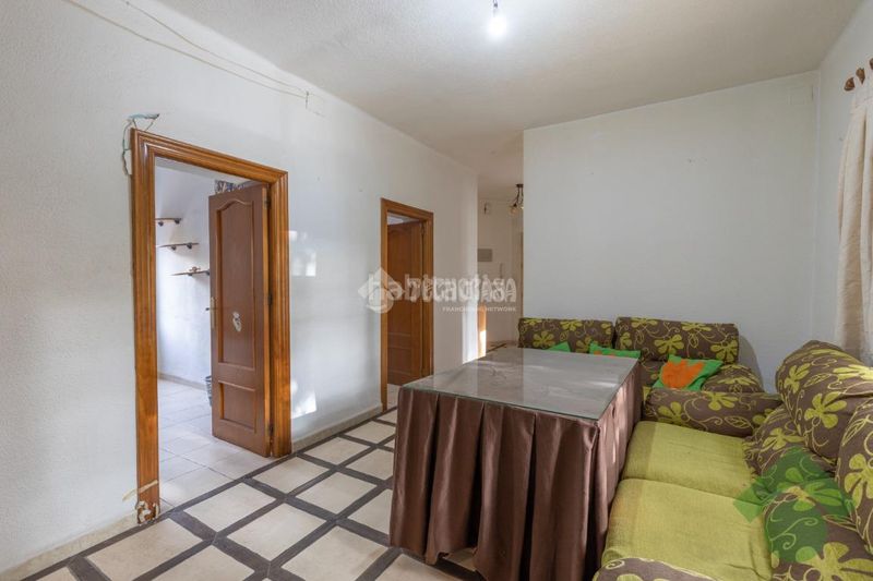Foto c27996cb-ad07-4042-87e3-c271374f2517. Pis a Barrio de Zaidín Granada