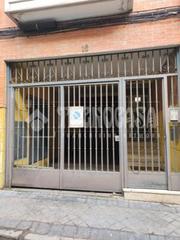 Lloguer Aparcament cotxe a Pradolongo. Boxplaza de garaje en alquiler en madrid