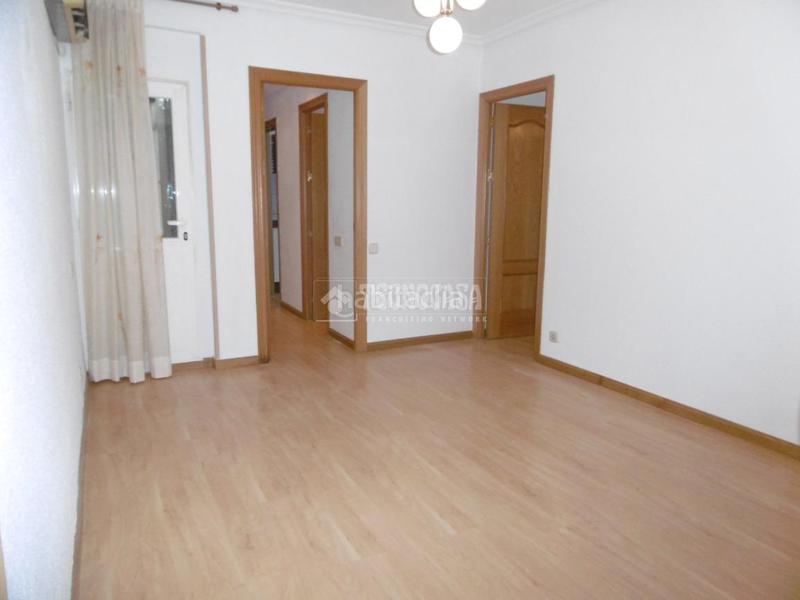 Foto d61c3e81-4309-4d5e-8ba8-0f6c972b3fb0. Appartement dans Pradolongo Madrid