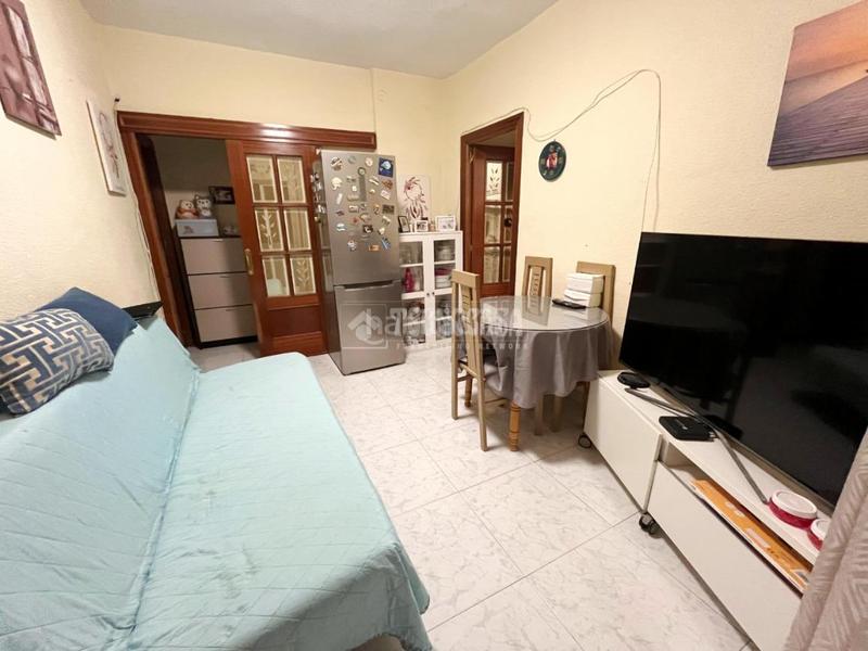 Foto ef9fda7d-0c99-4394-b46f-55fa0ebf95ff. Piso  en venta en Pradolongo Madrid