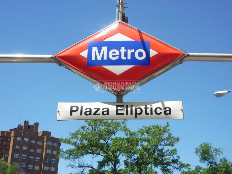 Foto 99fe1427-e302-4af4-b488-13f4328bea7f. Pis a Pradolongo Madrid