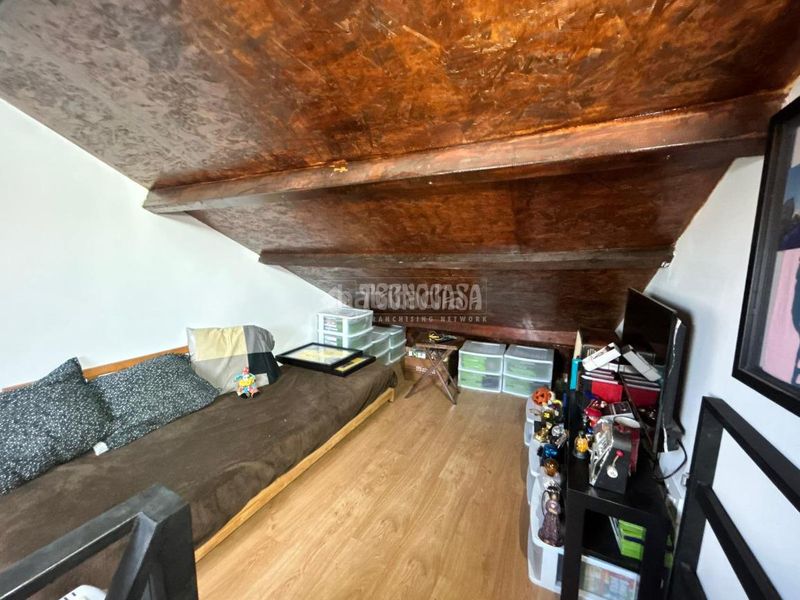 Foto 06c2ce27-c308-4ee4-8a29-86c4499f3e7d. Pis a Pradolongo Madrid