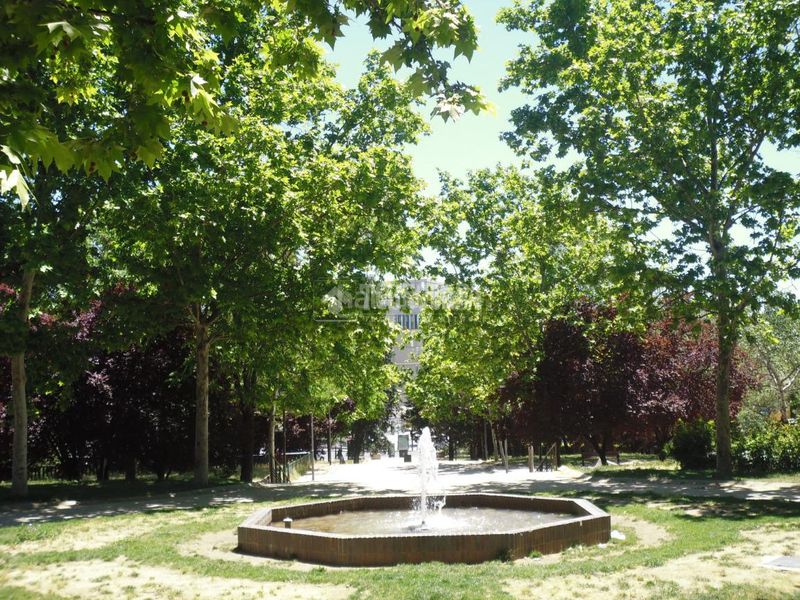 Foto 041d703c-7c82-4970-bda3-5a52ab3a562a. Flat with heating in Pradolongo Madrid
