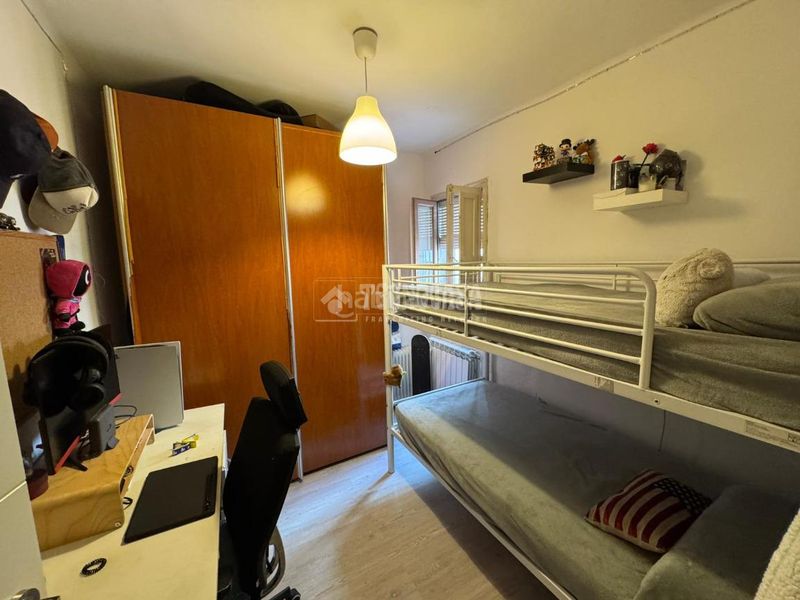 Foto 62bdf7ed-6c3f-457d-9689-4f51629be393. Flat with heating in Pradolongo Madrid