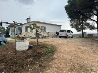 Masia en Chinchn. Casa rural en venta en chinchn
