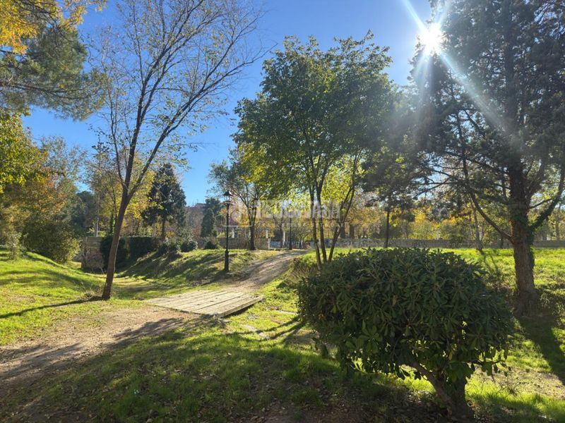 Foto 643b23ee-3644-4b82-8efc-9937f5edb0e2. Piso  en venta en nuevo Aranjuez-ciudad de las artes Aranjuez