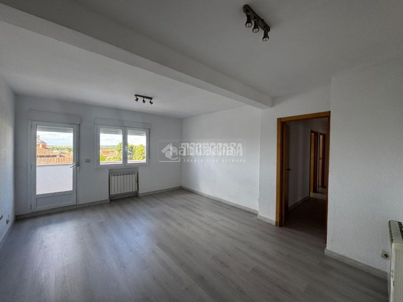 Foto 609d133b-8061-494c-8f96-d47bc151fd48. Piso  en venta en Centro Aranjuez