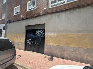 Local commercial à Chorrillo. Local comercial en venta en alcalá de henares