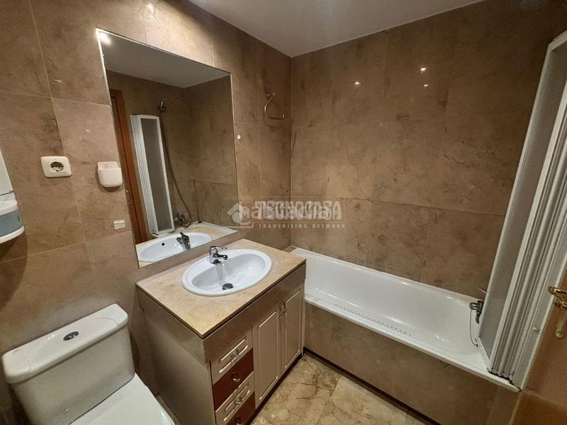 Foto 02fea08a-d479-4f6b-9084-9f7edcf106a0. Pis amb calefacció piscina a Chorrillo Alcalá de Henares