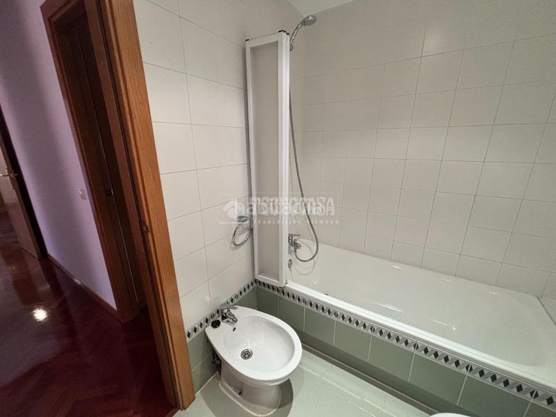 Foto 2536d1f3-72e9-4dd0-9e64-38edd91bc51c. Pis amb calefacció piscina a Chorrillo Alcalá de Henares