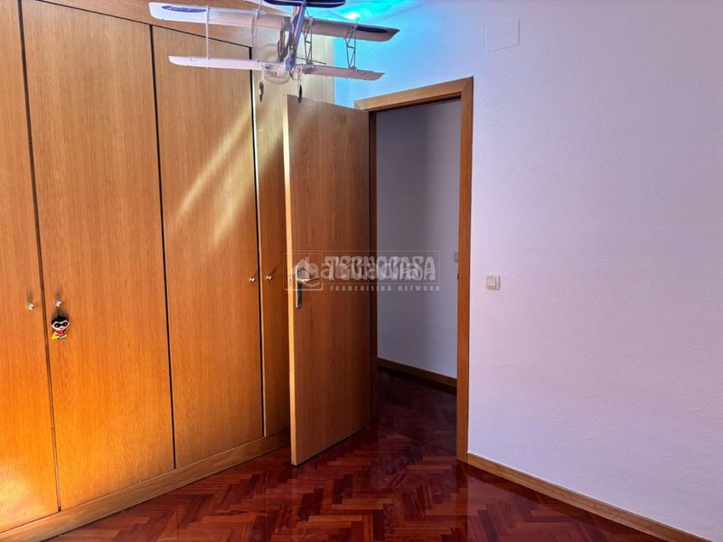 Foto 3a3c5778-b2e1-423b-ab38-e7023ef92cae. Pis amb calefacció piscina a Chorrillo Alcalá de Henares