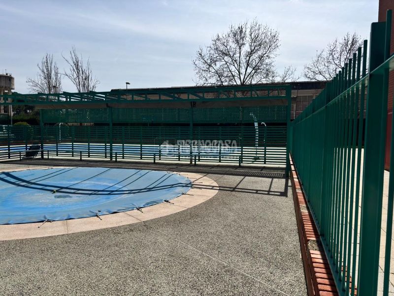 Foto 6eb8260b-cfc5-42b0-ad44-cf2ccc65f286. Pis amb calefacció piscina a Chorrillo Alcalá de Henares