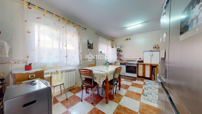 Foto 35e11dce-e54e-4c1c-b198-366d42f9f011. Casa  en venta en el casar en Casar (El)