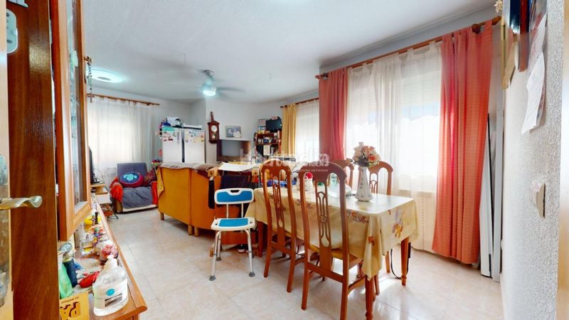 Foto 72152189-8607-4b5a-9d5a-e0449af00ae1. Casa  en venta en el casar en Casar (El)
