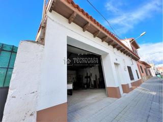 Local commercial en Casar (El). Almacn en venta en el casar