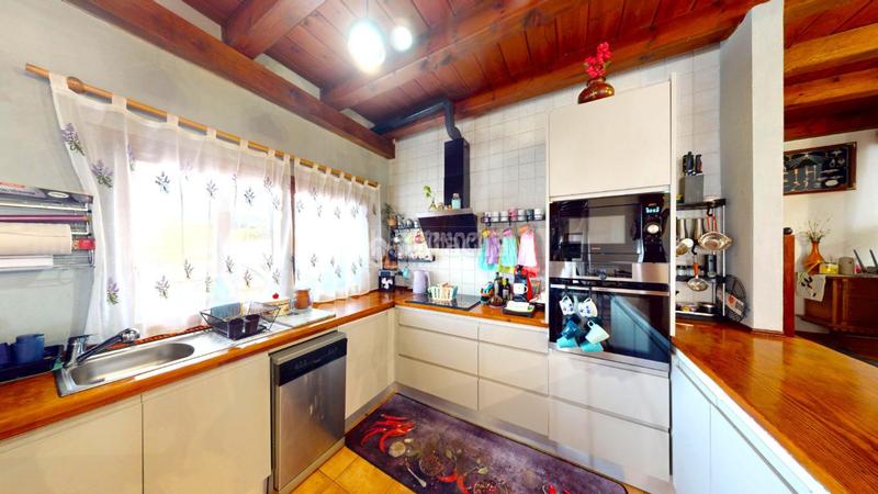 Foto e942ec32-6572-44ae-bde8-df47669e1546. Haus mit parking pool in Casar (El)