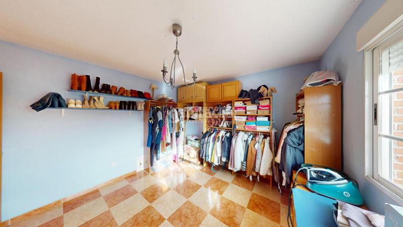 Foto 3de1411c-4d8c-4912-a152-39a0dd6f738d. Etagenwohnung mit parking pool in Casar (El)