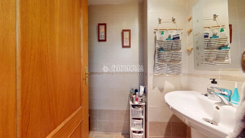 Foto e9c5946f-8d52-4e6e-9454-764f1b185649. Pis a Casar (El)