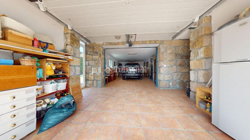 Foto 1c5ea373-b488-4b32-b506-e3606a2e9156. Casa amb aparcament piscina a Casar (El)