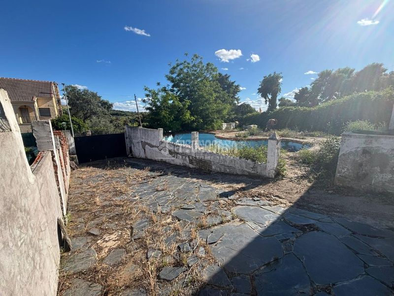Foto 59d003ea-96ca-4ec0-9a08-9c082f9e4bda. Casa amb piscina a Casar (El)