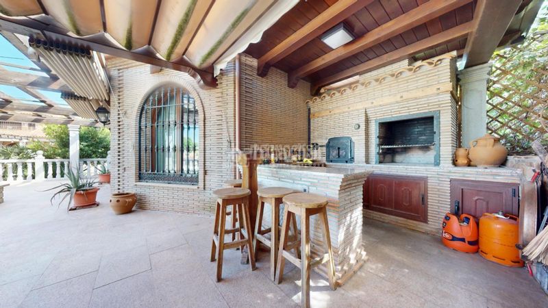 Foto cfbf3370-8b98-4924-8b46-00b34bdf1e56. Casa amb aparcament piscina a Casar (El)