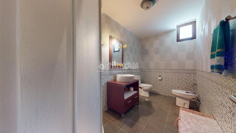 Foto e29d1930-86d6-4d7b-8f02-9ff7e35e815f. Casa amb aparcament piscina a Casar (El)