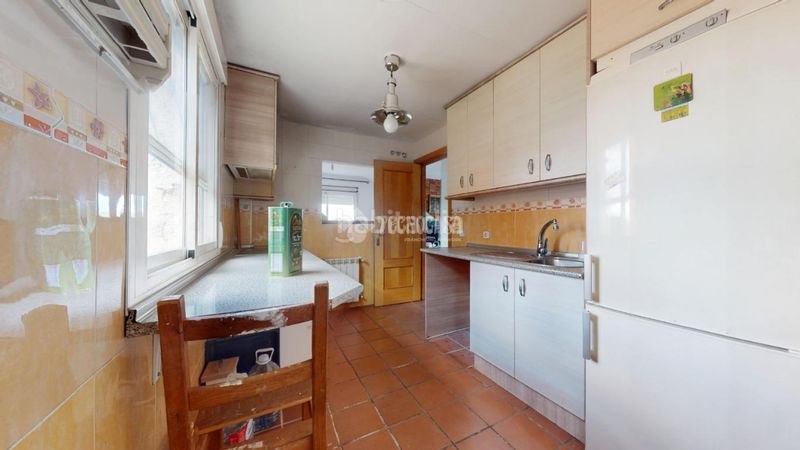 Foto 5af1611c-f459-4144-9694-cfe11908cdc5. Casa amb aparcament a Casar (El)