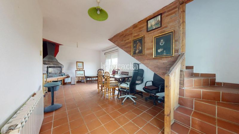 Foto d84ec408-11ed-47a0-bd7f-71a5b617d4da. Casa amb aparcament a Casar (El)