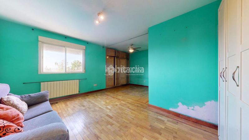 Foto 087134ca-ea5a-4659-a766-f0a4089acd31. Casa amb aparcament a Casar (El)