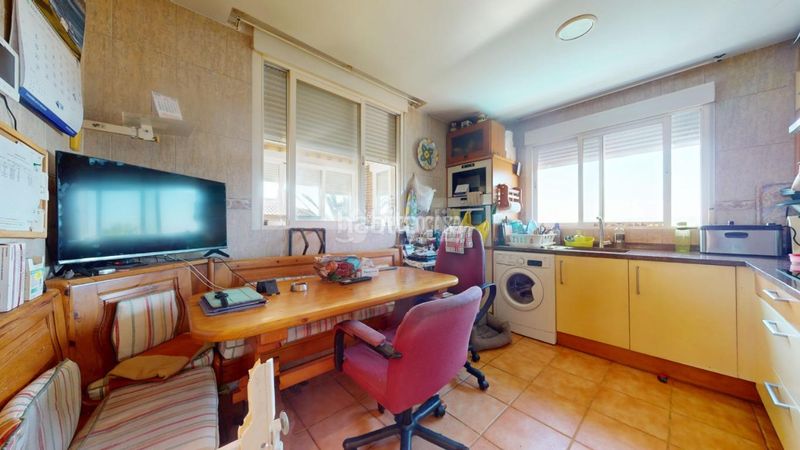 Foto 28fcb10e-f078-4065-b5dd-1342c9ea5275. Casa amb aparcament a Casar (El)
