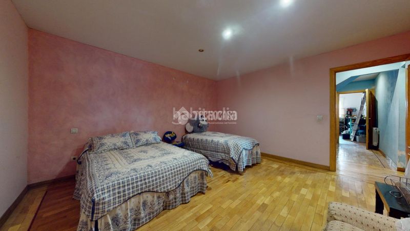 Foto 8dc94d55-67d2-484c-9826-b7e39c161977. Casa amb aparcament a Casar (El)