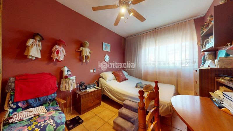 Foto ba3c7fdd-53ce-4dd4-a860-da414bad6957. Casa amb aparcament a Casar (El)