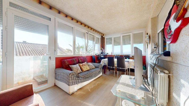 Foto f56e9546-4501-42da-9b80-c0f867f7c5c5. Casa amb aparcament a Casar (El)