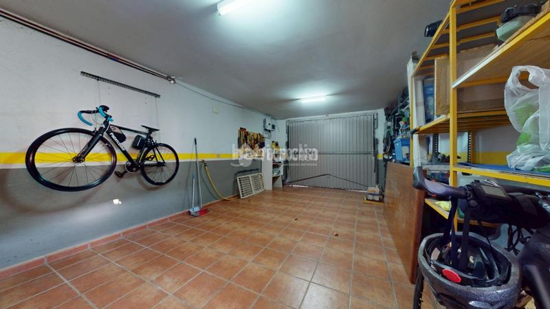 Foto f5c52835-c8a4-45d2-9ce2-fb3cae8926c7. Casa amb aparcament a Casar (El)