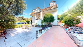 Haus in Casar (El). Casa en venta en el casar