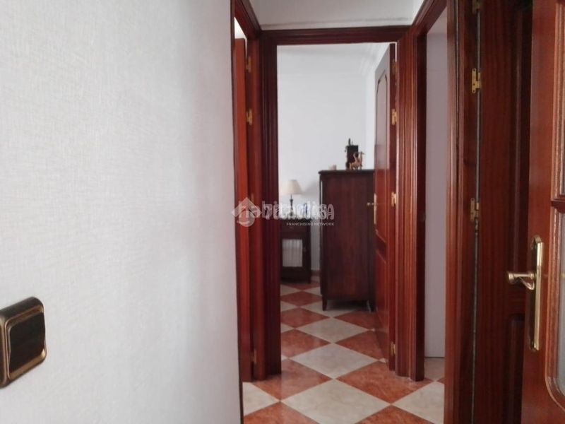 Foto d59300a3-2e7e-4efe-b826-1e2c74ce16db. Pis a Juan XXIII - Rochelambert Sevilla