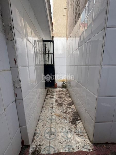 Foto 3dfa84d8-e787-47d6-ab42-cae4615d6a63. Casa aparellada a Juan XXIII - Rochelambert Sevilla